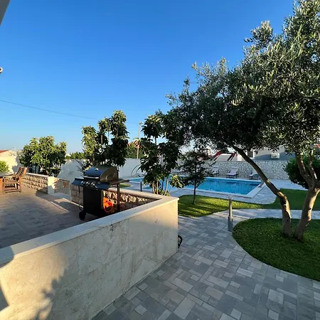 Villa Maci