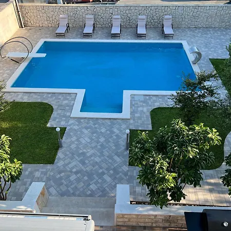 Villa Maci *